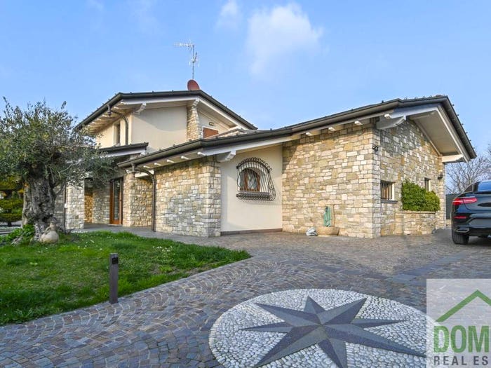 Casa quadrilocale in vendita in Platano tagliato, Centro, Martinengo