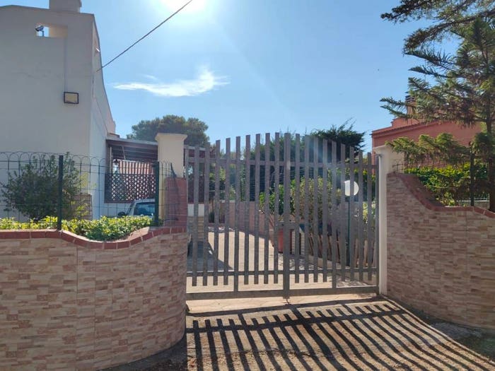 Casa con 5 locali in vendita in Via Cav R Pasanisi, Maruggio