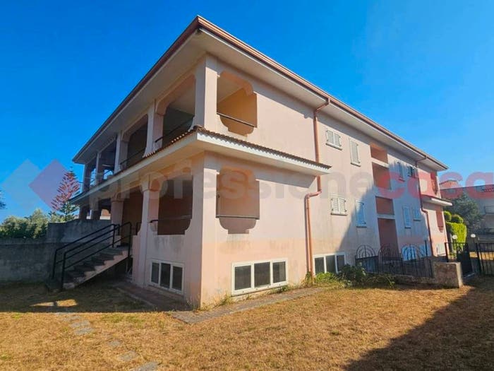 Appartamento trilocale in vendita in Contrada Botterio snc, Calalunga Pietragrande, Montauro