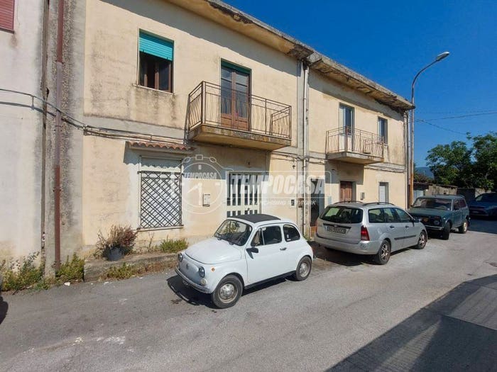Appartamento con 5 locali in vendita in Via Stretto Margi, Barcellona Pozzo di Gotto