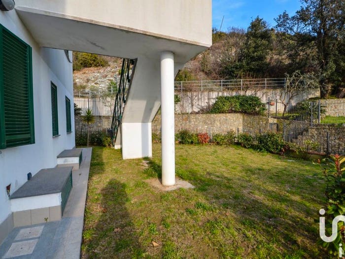 Appartamento quadrilocale in vendita in Via Gameragna, Sanda, Celle Ligure