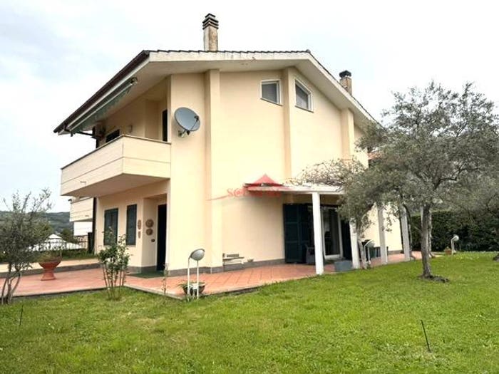 Casa con 5 locali in vendita in Via Guglielmo Quattrucci, Squarciarelli Casalaccio Pratone, Grottaferrata