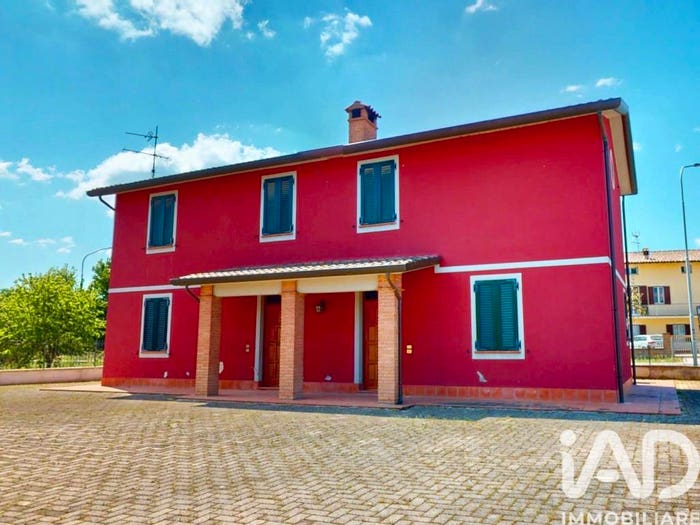 Casa con 6 locali in vendita in Via Perugia, Cerreto, Bettona
