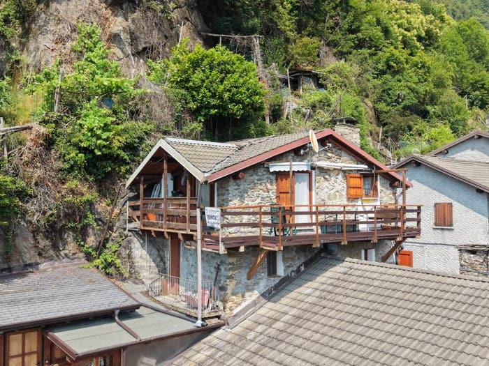 Appartamento quadrilocale in vendita in Via Dosso Sotto, Tartano
