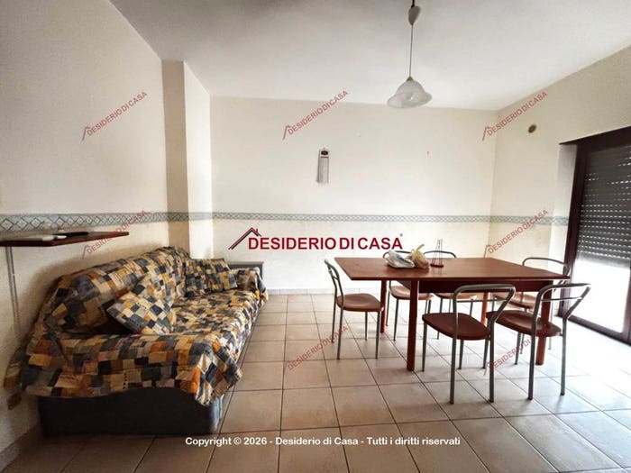 Appartamento trilocale in vendita in Via Lungomare, Acquedolci