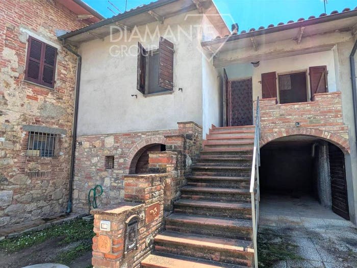 Casa trilocale in vendita in Carraia, Castiglione del Lago