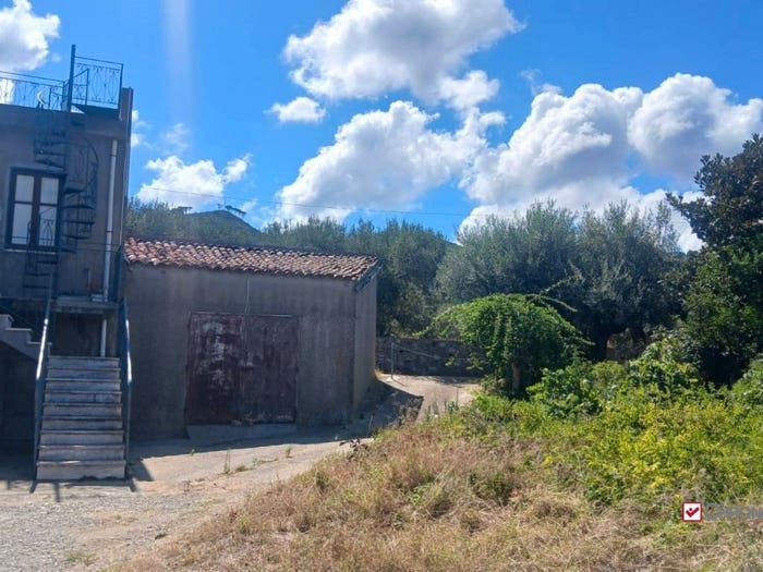 Casa con 6 locali in vendita in Ortoliuzzo San Saba, Messina