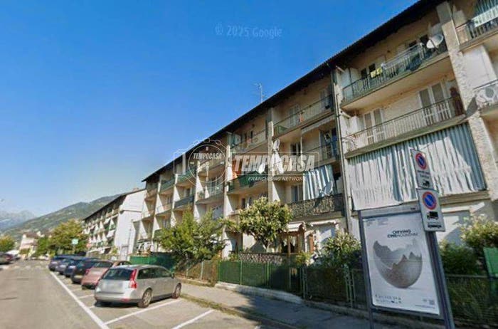 Appartamento con 5 locali in vendita in Via Mont Fallère, Centro, Aosta