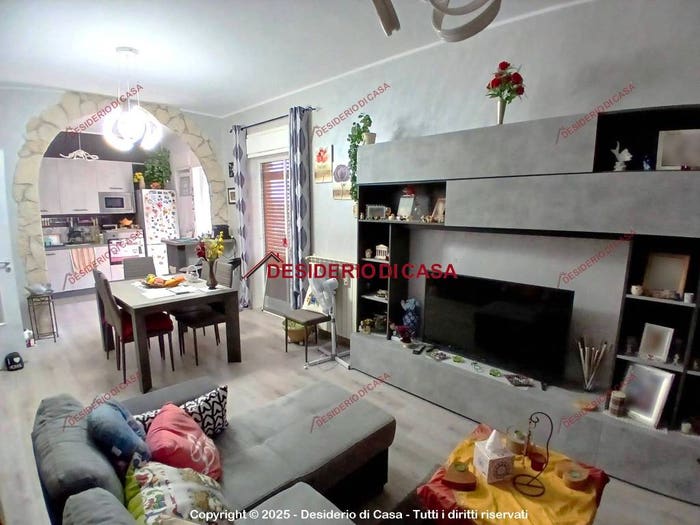 Casa con 6 locali in vendita in Via Michelangelo, San Giovanni, Petralia Soprana