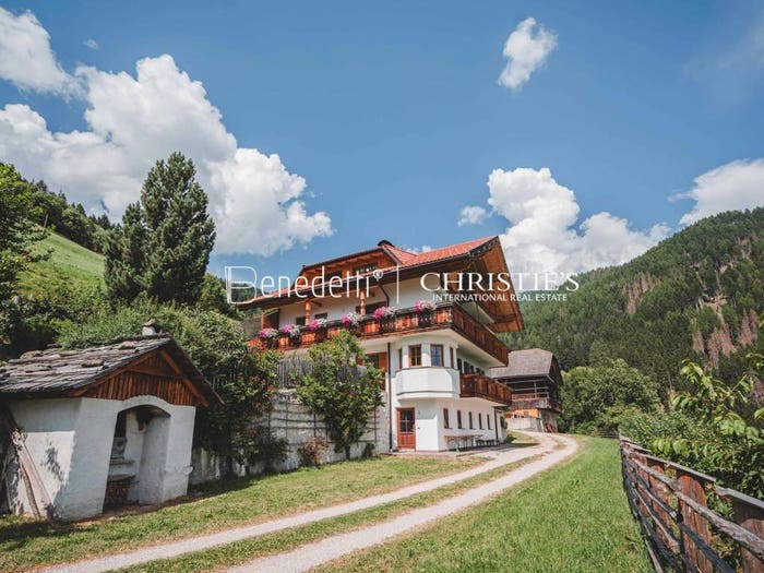 Casa con 6 locali in vendita in Im Tal, Chienes