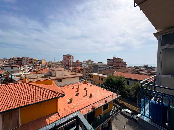 Appartamento con 6 locali in vendita in Via Luigi Galvani, San Giovanni Tupparello, Acireale