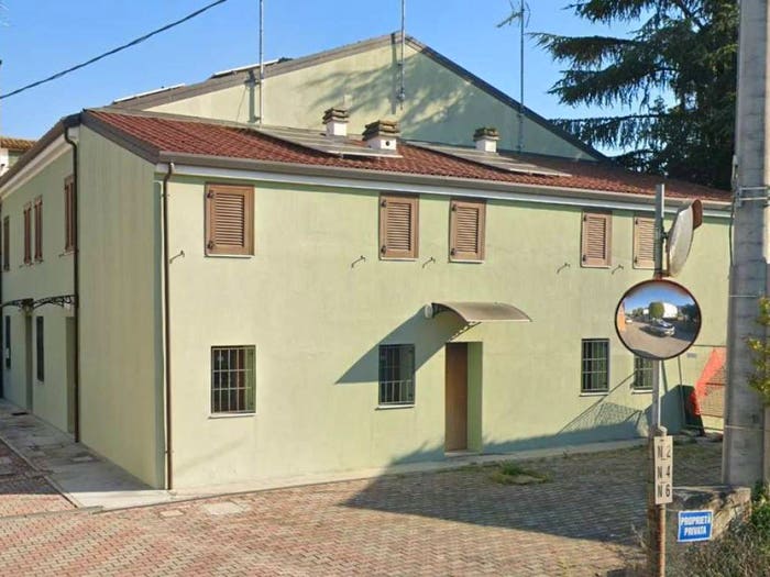 Appartamento con 6 locali in vendita in via Zola, Porotto Cassana, Ferrara