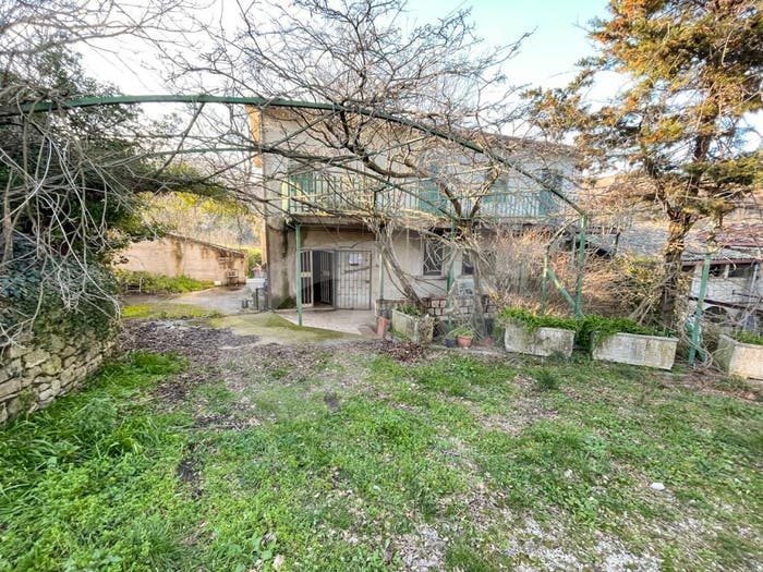 Casa trilocale in vendita in Contrada Grotte, Pontelandolfo