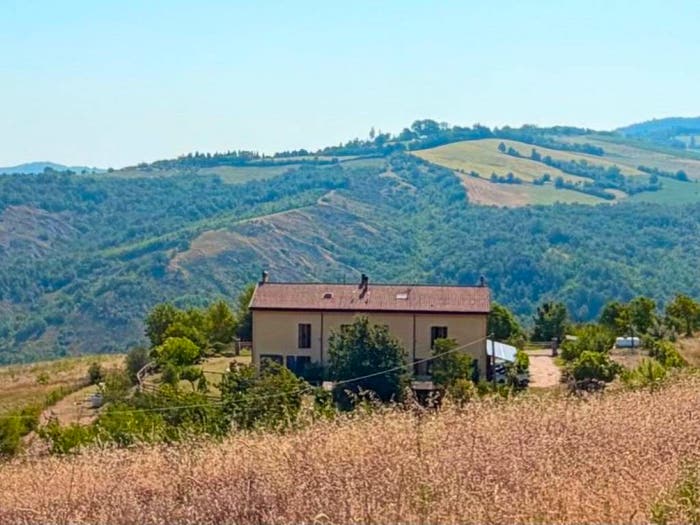 Casa con 6 locali in vendita in Via P Nanni, Monte San Pietro