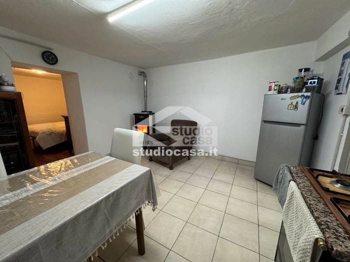 Casa con 6 locali in vendita in Centro, Torcegno