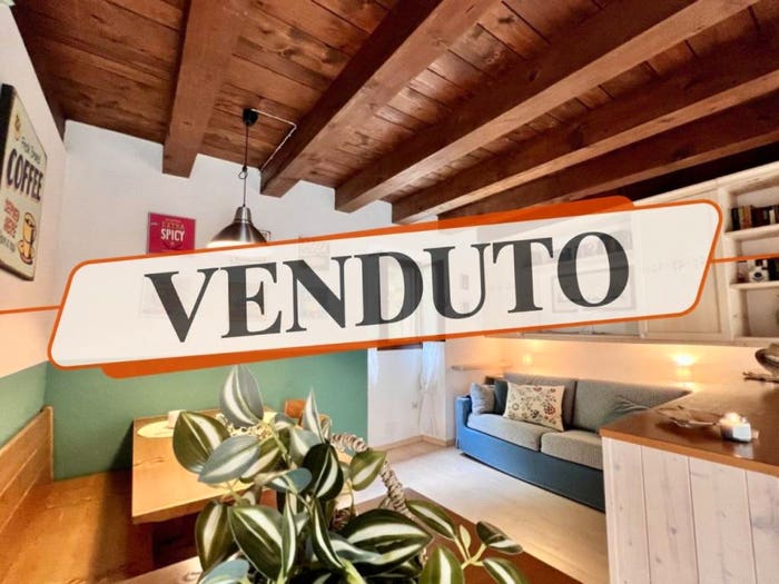 Appartamento bilocale in vendita in via Gardesana, Centro, Lazise