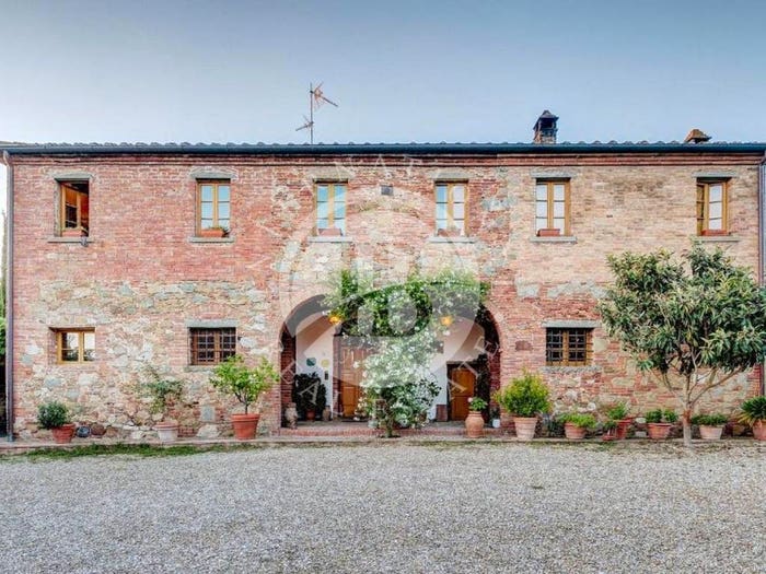 Casa con 6 locali in vendita in Centro, Foiano della Chiana