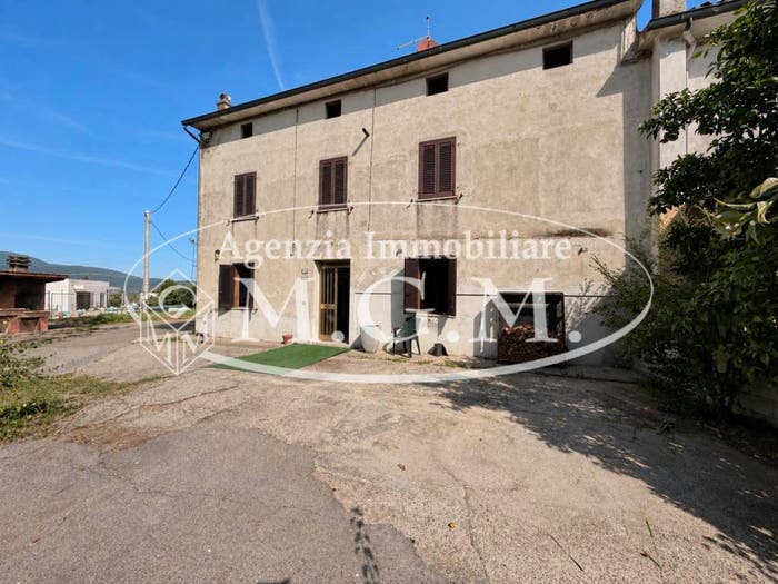 Casa con 6 locali in vendita in Centro, Santa Maria a Monte