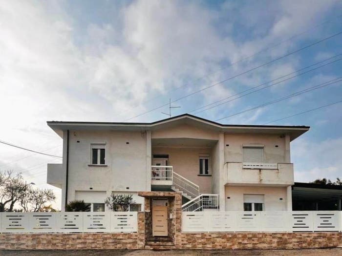 Casa con 6 locali in vendita in Via S Gervasio, Grignano, Brembate