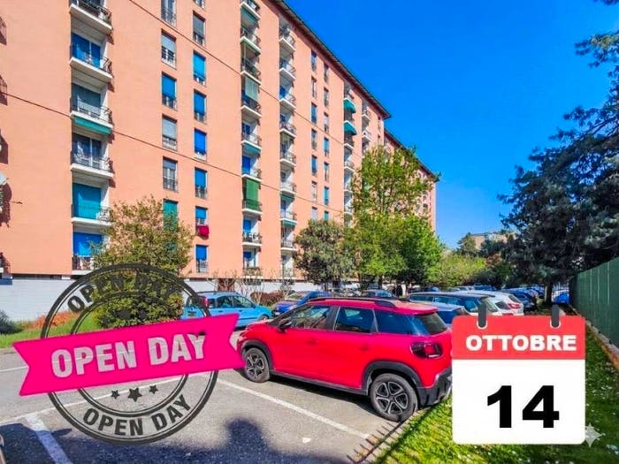 Appartamento trilocale in vendita in Via Uruguay, Gallaratese, Milano