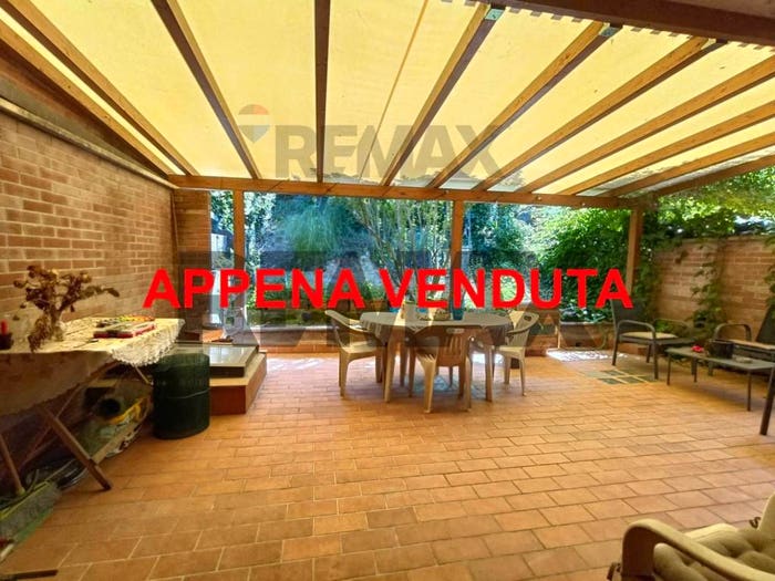 Casa con 6 locali in vendita in via giovanni cecchini, Madonna Alta Prepo, Perugia