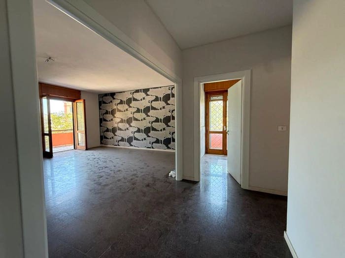 Appartamento con 6 locali in vendita in Via Nazionale, Velina, Castelnuovo Cilento