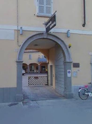 Appartamento quadrilocale in vendita in Piazza Martiri della Libertà, Centro, Chiari