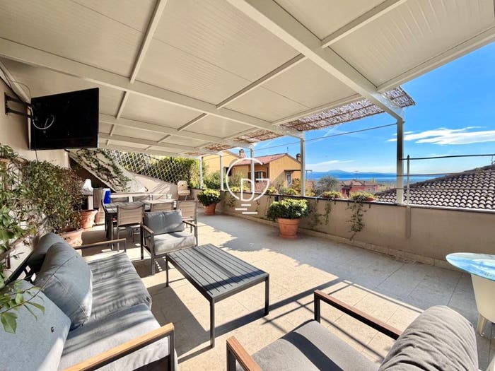 Casa con 5 locali in vendita in Via Amedeo Ciucani, Soiano, Soiano del Lago