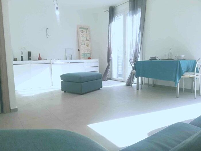Appartamento trilocale in vendita in Centro, Loano