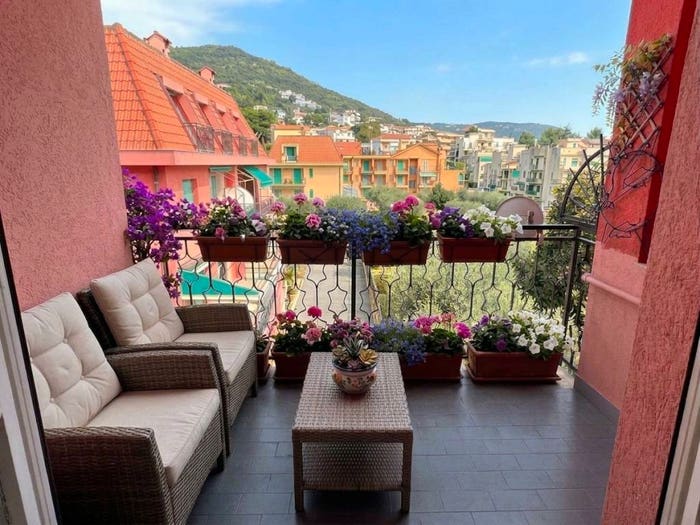 Appartamento bilocale in vendita in Via Piani, Centro, Pietra Ligure