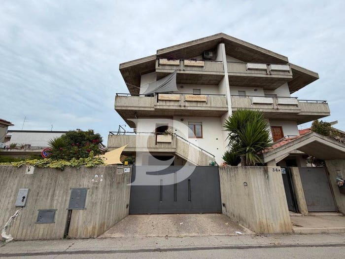 Casa con 5 locali in vendita in Via Piceni, Centro, Montesilvano