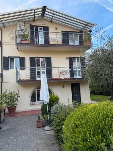 Casa quadrilocale in vendita in Turano, Massa