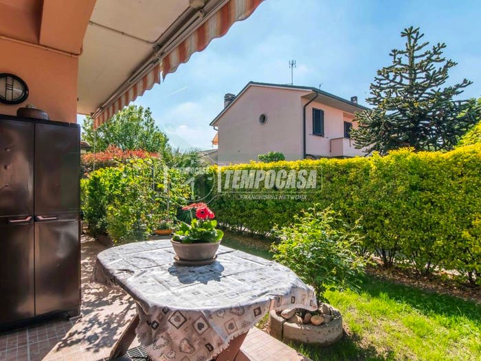 Appartamento quadrilocale in vendita in Via Giovanni Falcone, Centro, Cislago