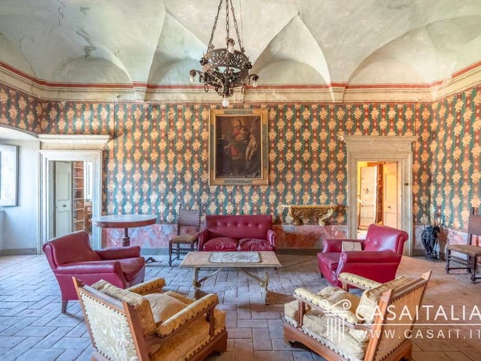 Casa con 6 locali in vendita in Via delle Palombare, Centro, Arrone