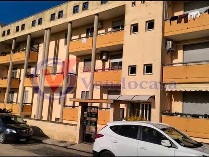 Appartamento quadrilocale in vendita in Via I Maggio, Zollino