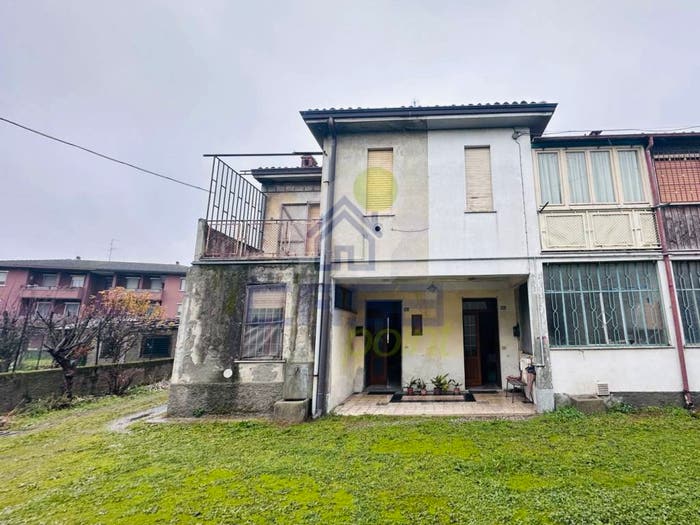 Casa con 6 locali in vendita in VIA LUNA, Marudo