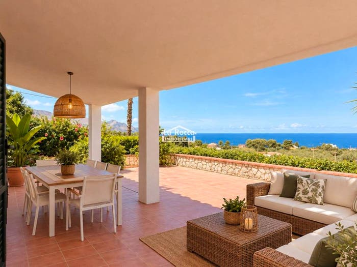 Casa con 5 locali in vendita in Contrada Conza, Castellammare del Golfo