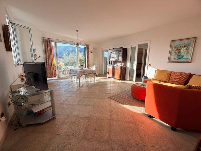 Casa con 5 locali in vendita in Via Sant'Ambrogio, Marina Di Andora, Andora