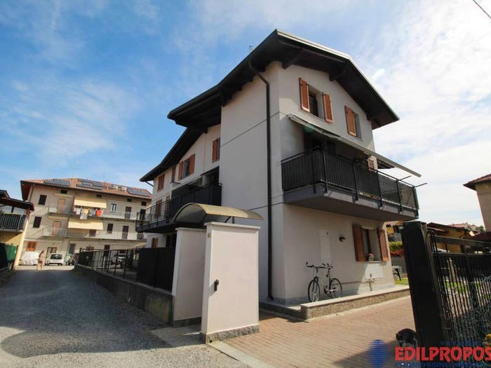 Appartamento quadrilocale in vendita in Vicolo Piave, Centro, Misinto