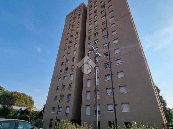 Appartamento trilocale in vendita in Via Val Devero, Bisceglie, Milano