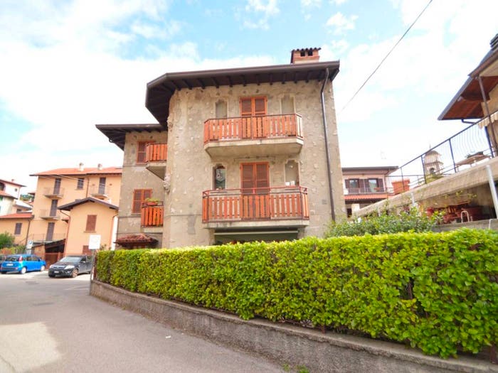 Appartamento quadrilocale in vendita in Via Roma, Civenna, Bellagio