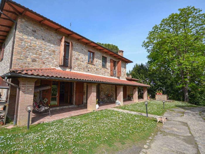 Casa con 6 locali in vendita in Via Salci Capretta, Centro, Fabro
