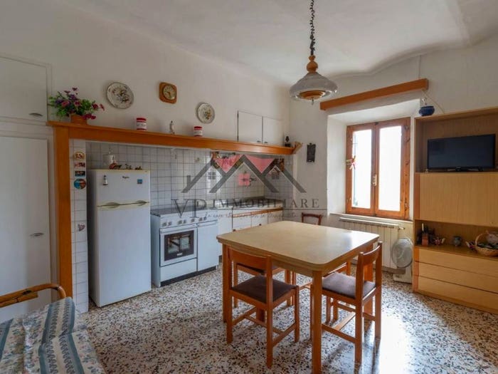 Appartamento quadrilocale in vendita in Montecerboli, Pomarance