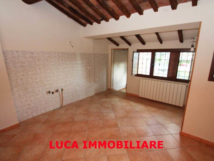 Appartamento trilocale in vendita in Via di Campo, Alberghi Via Romana Pescia Morta, Pescia