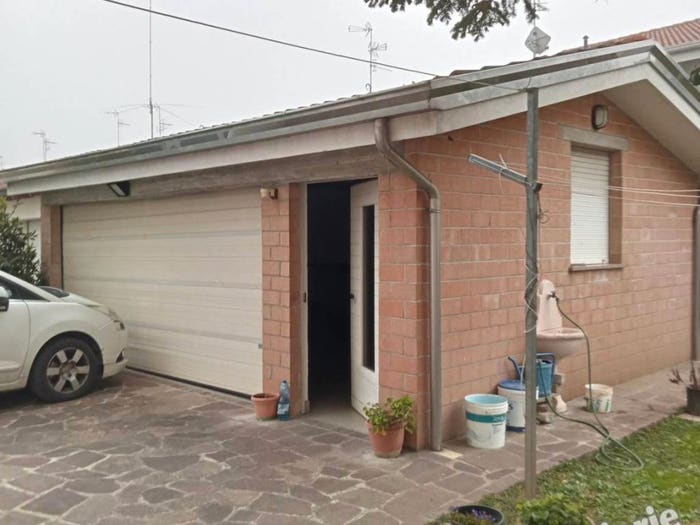 Appartamento con 6 locali in vendita in Via L Bigliardi, Centro, Boretto