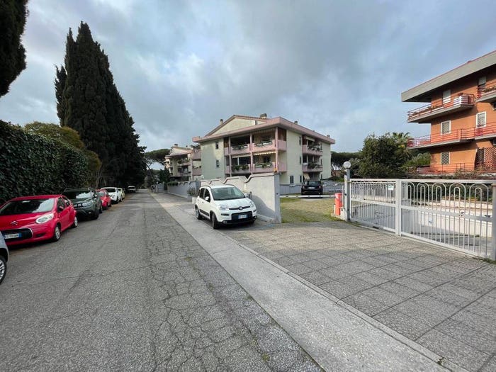 Appartamento bilocale in vendita in Via di Ponte Ladrone, Acilia, Roma