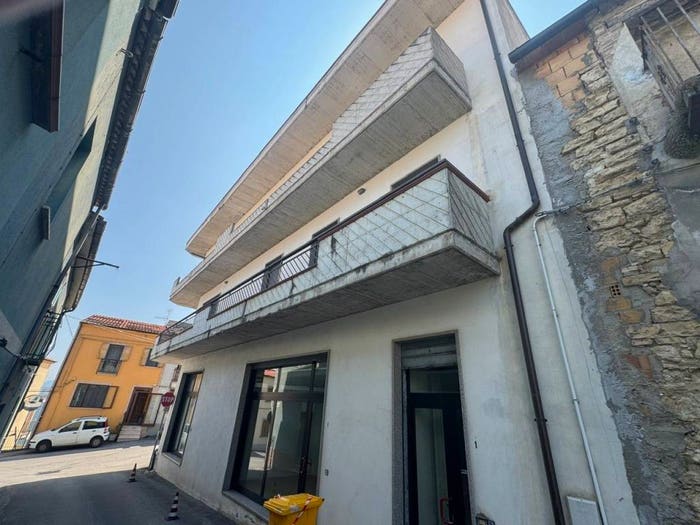 Casa con 6 locali in vendita in Via Giuseppe Garibaldi, Liscia