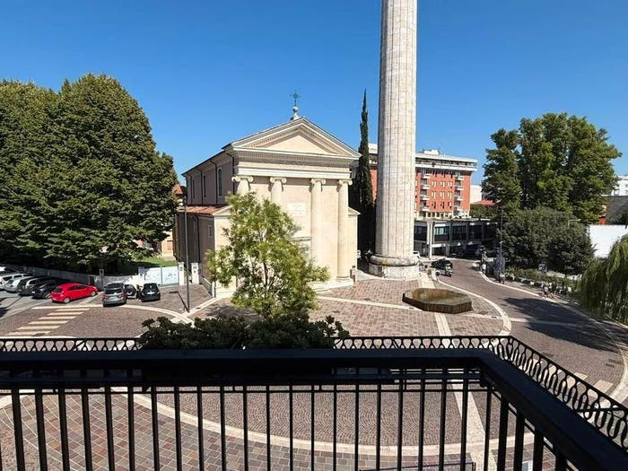 Appartamento quadrilocale in vendita in Largo S Giorgio, Centro Storico, Pordenone