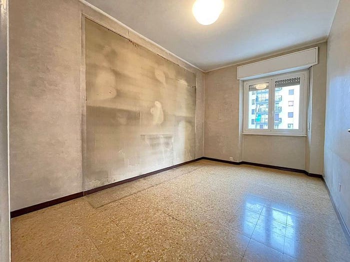 Appartamento bilocale in vendita in Via dei Tulipani, Giambellino, Milano