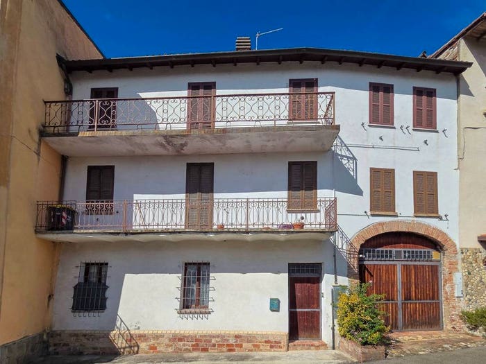 Casa con 6 locali in vendita in Via Nuova Europa, Spineto Scrivia